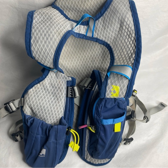 Nathan Intensity 2L Hydration Vest (No Bladder) - Picture 3 of 11